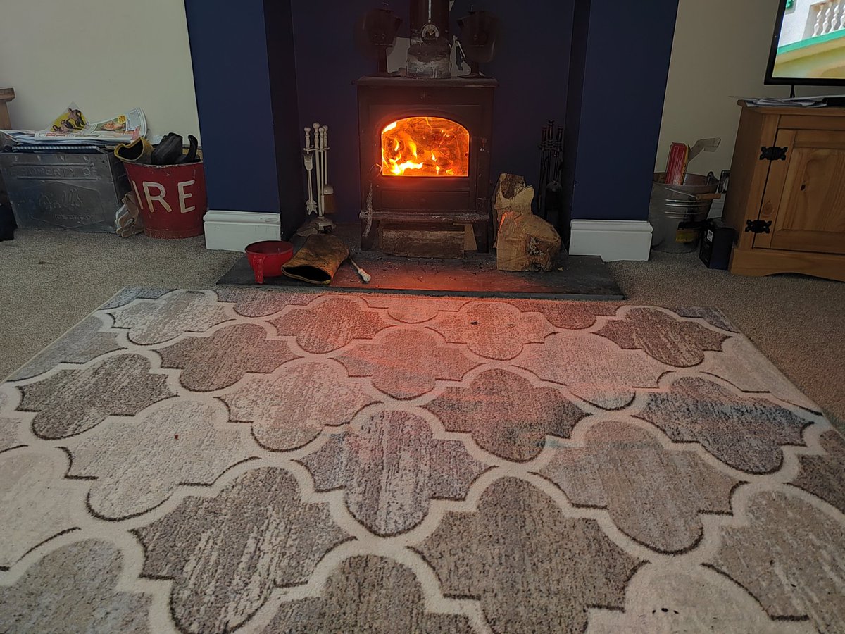 Toasty in here🔥