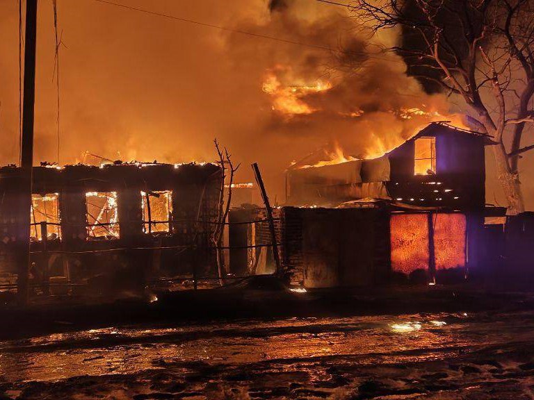 kvistp's tweet photo. X is forcing people to delete tweets about this attack in Kharkiv, Ukraine today, where civilian people burned to death in their homes due to Russian terrorist drones....
So we better share it some more!
#RussiaIsATerroristState
Kyiv Independent article.
https://t.co/bb1htIusX4 https://t.co/onUih5bFMc
