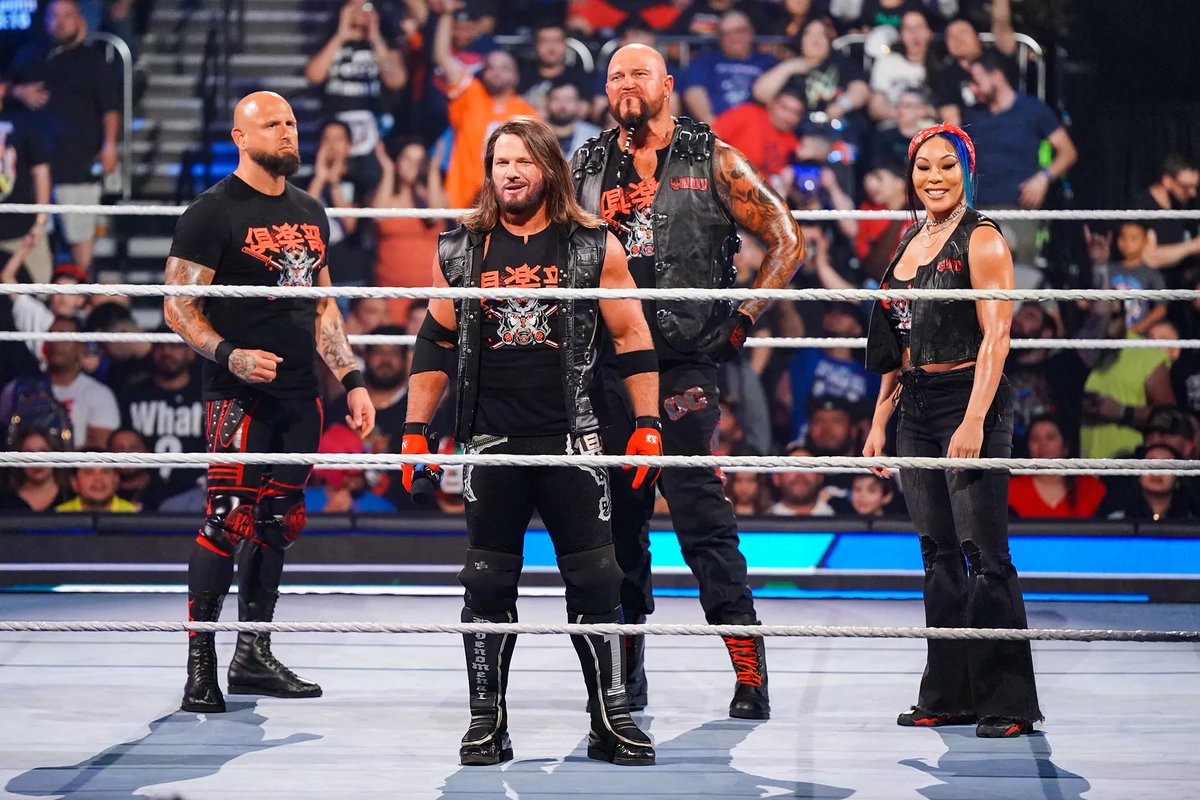 AJ Styles is reportedly no longer associated with The OC