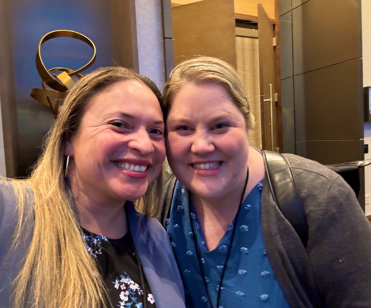 Idalid "Ivy" Franco MD MPH (@ivyradoncmd) on Twitter photo Leaving <a href="/AmericanBrachy/">American Brachy</a> Gyn Brachy School inspired & equipped to bring top care to patients w endometrial, cervical, vaginal, & vulvar cancer.
✅Hands-on applicator use, contouring, treatment planing, toxicities & patient perspectives.
➕Networking & connecting w #RadOnc friends. Leaving <a href="/AmericanBrachy/">American Brachy</a> Gyn Brachy School inspired & equipped to bring top care to patients w endometrial, cervical, vaginal, & vulvar cancer.
✅Hands-on applicator use, contouring, treatment planing, toxicities & patient perspectives.
➕Networking & connecting w #RadOnc friends.