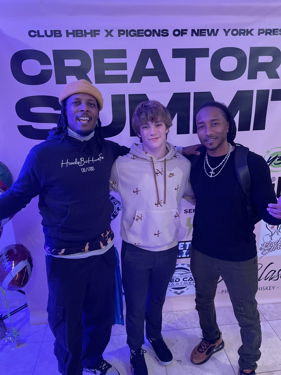 RobGillette07's tweet image. An amazing week in Las Vegas! Couldn’t have asked for a greater opportunity and have met some amazing people! Thank you #hbhf @StevieJohnson13 @RichTheeFlyGuy @AustinEkeler @h3binks3h @ess3x