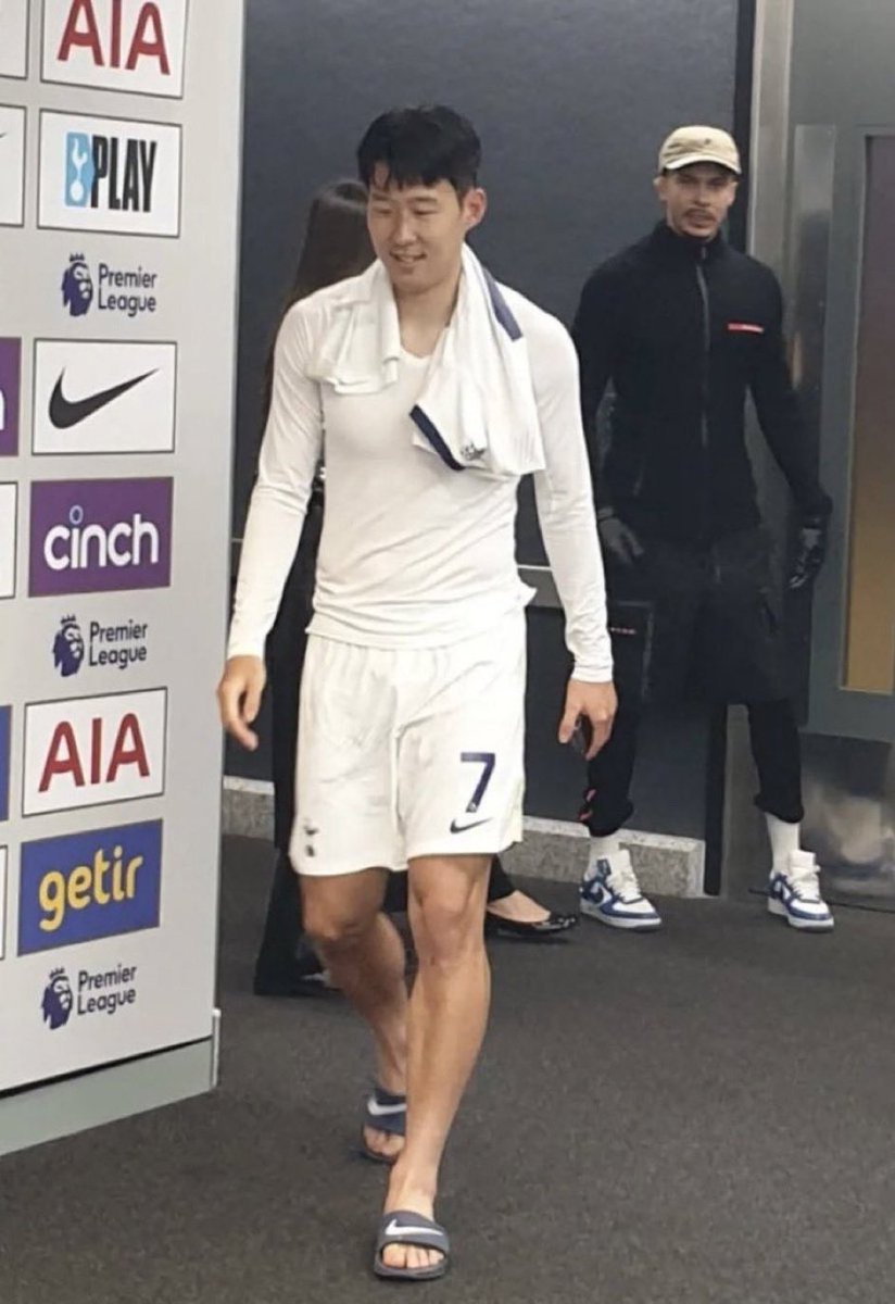 TheSpursWatch's tweet photo. Sonny x Dele 🥹 https://t.co/TRjeB4QVC6