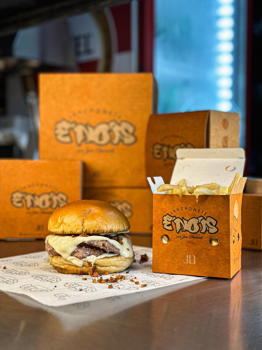 joaodiamantee's tweet photo. O mata ressaca 😵 do carnaval 🎉 é o nosso 🍔 É Nois, corra nos Stories e garanta a promoção.
.
.
Peça seu delivery 🥡 com a gente 🥰
#delivery #ifood #hambuguer #tijuca #restaurante
https://t.co/CplrywrPvW https://t.co/jUgTzvxLwD