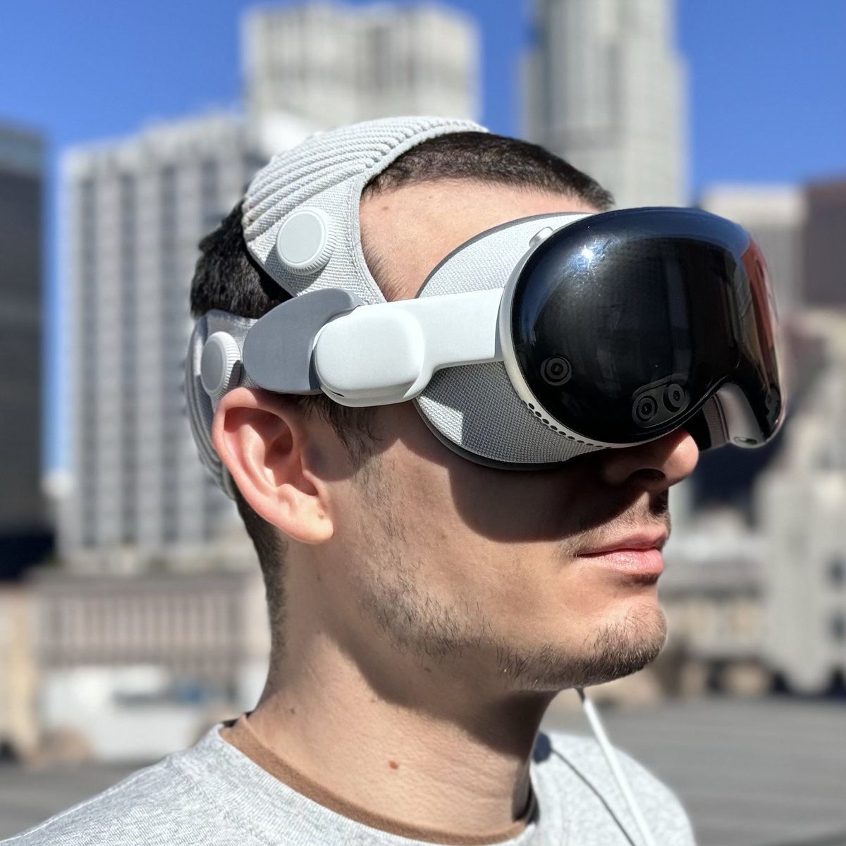 PrototyperNick's tweet photo. Have finalized the fit, material, and finish of the v1 SoloTop for the Vision Pro, a more native looking Solo Knit top strap adapter. It’s very comfortable! Will be posting store links in the next few days! (Both 3D printable files and printed/shipped from me)

#VisionPro https://t.co/mT2ApDfmJS