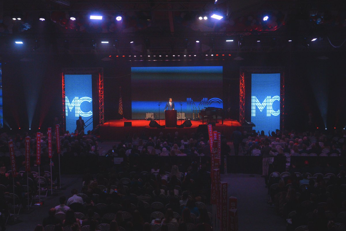 Glenn Youngkin tweet media