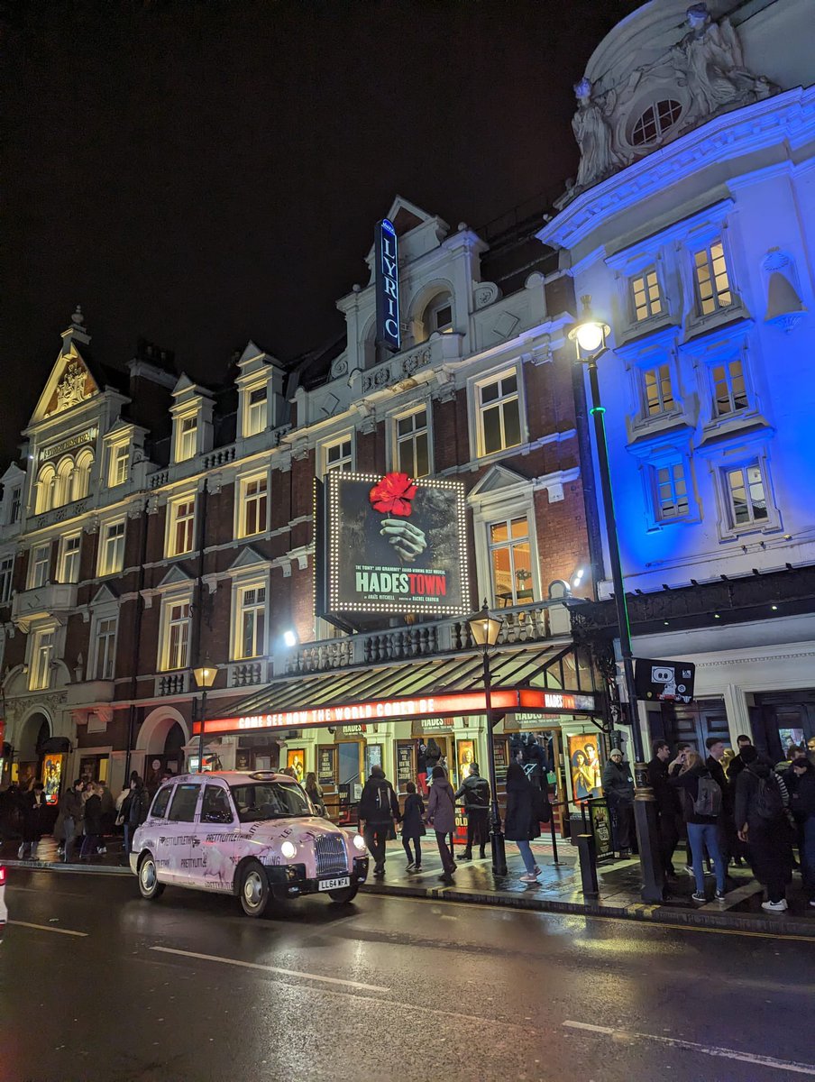 Todays the day 😱 🌹 <a href="/HadestownUK/">Hadestown UK</a>