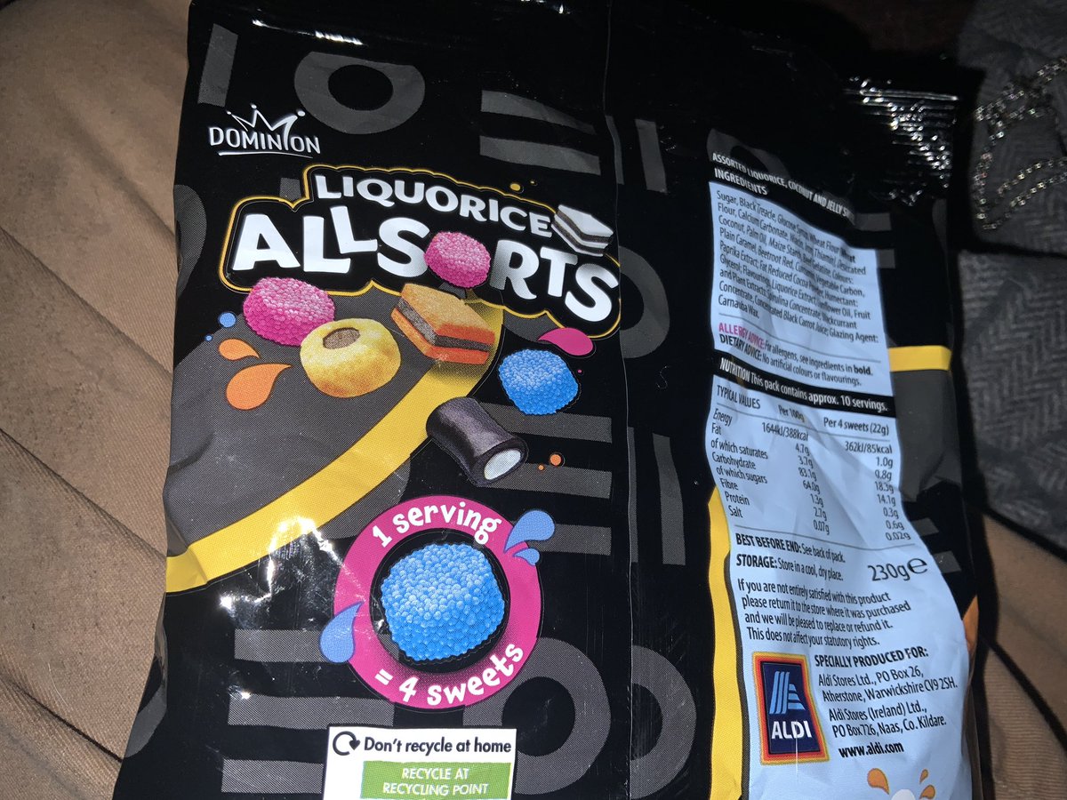 collectibulldog's tweet photo. I had to complain to @AldiUK it’s not ok to not find your favs when they are #advertised on the packet that’s bad practice and even though they keeping shareholder happy this customer isn’t check out the squares they are now not even cut properly 

#toomuchsugar 

#follo4follo https://t.co/QIpEh6v46l