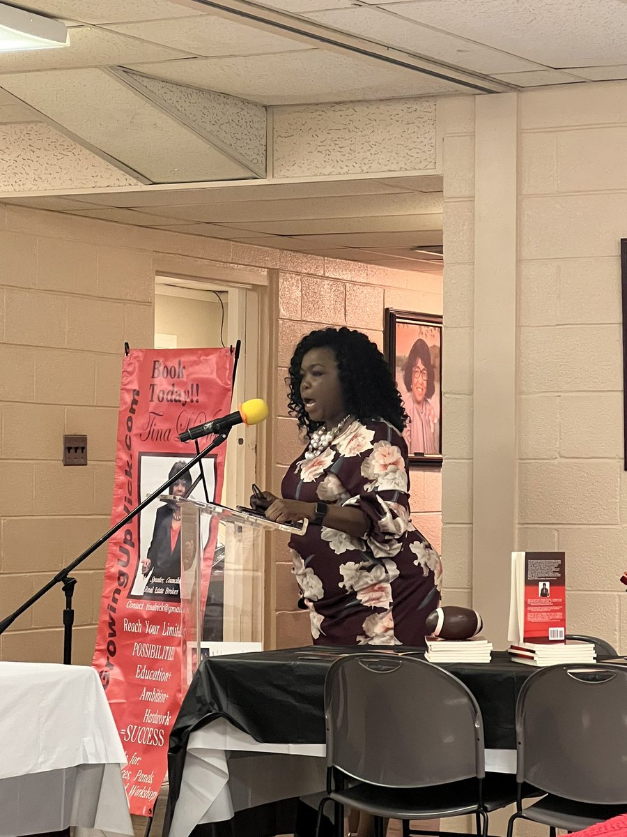 Mayor Phillip Jones tweet media