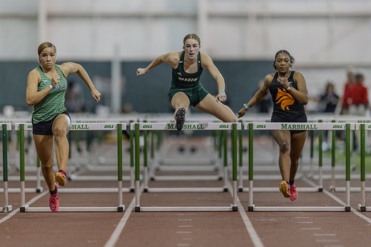 OhioXCTF's tweet photo. Gracie Smith runs a 9.29 in the 60mh just shy of her PR! 😼

#OUohyeah | @smithhgracie https://t.co/9B9oKmgyR8