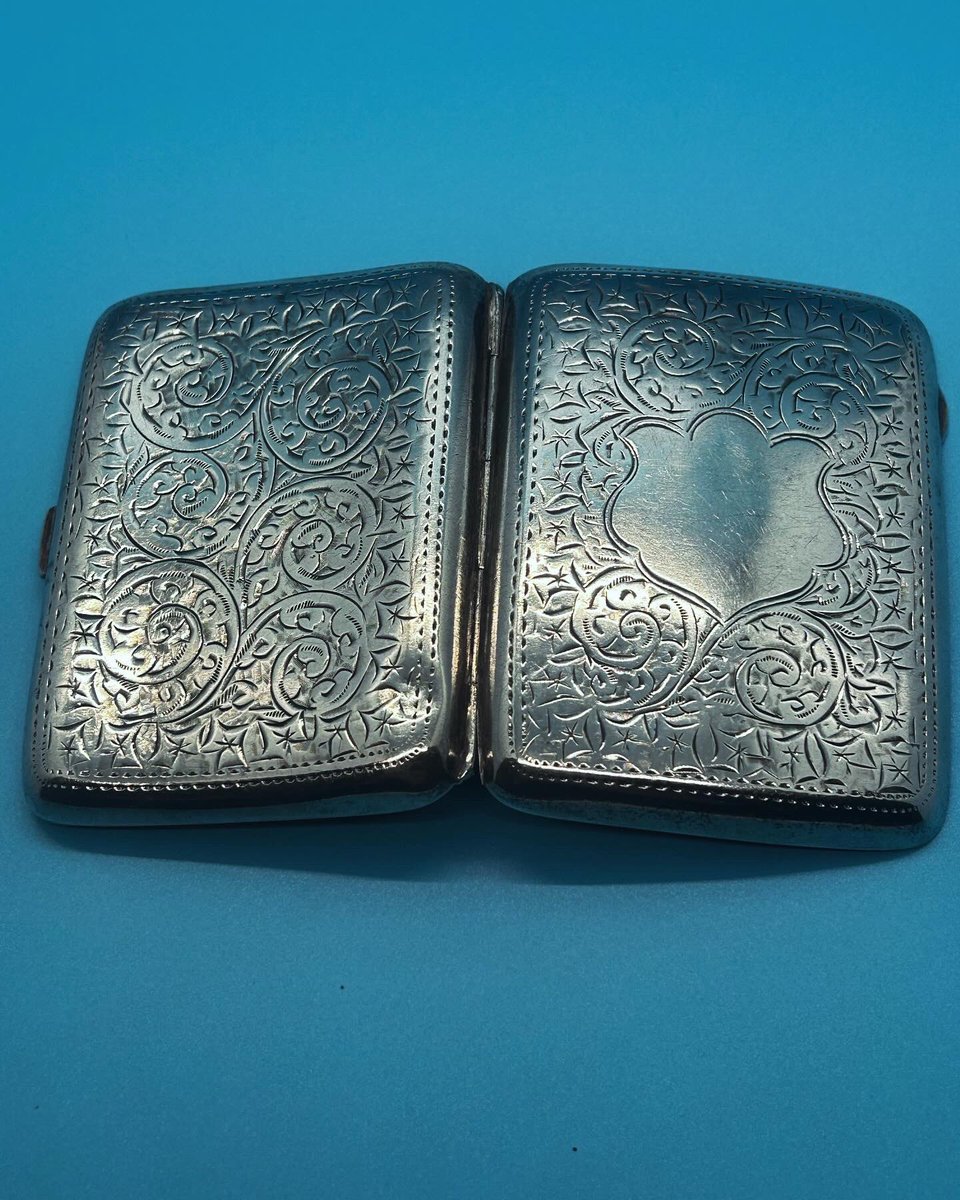SOLD! Gorgeous #solidsilver #cigarettecase! 

Lots of lovely #antique #vintage #retro items for sale!

happinessnostalgia.etsy.com

#gifts #giftsforhim #giftsforher #giftinspiration #home #decor #homedecor #MHHSBD #smallbusiness #smallbiz