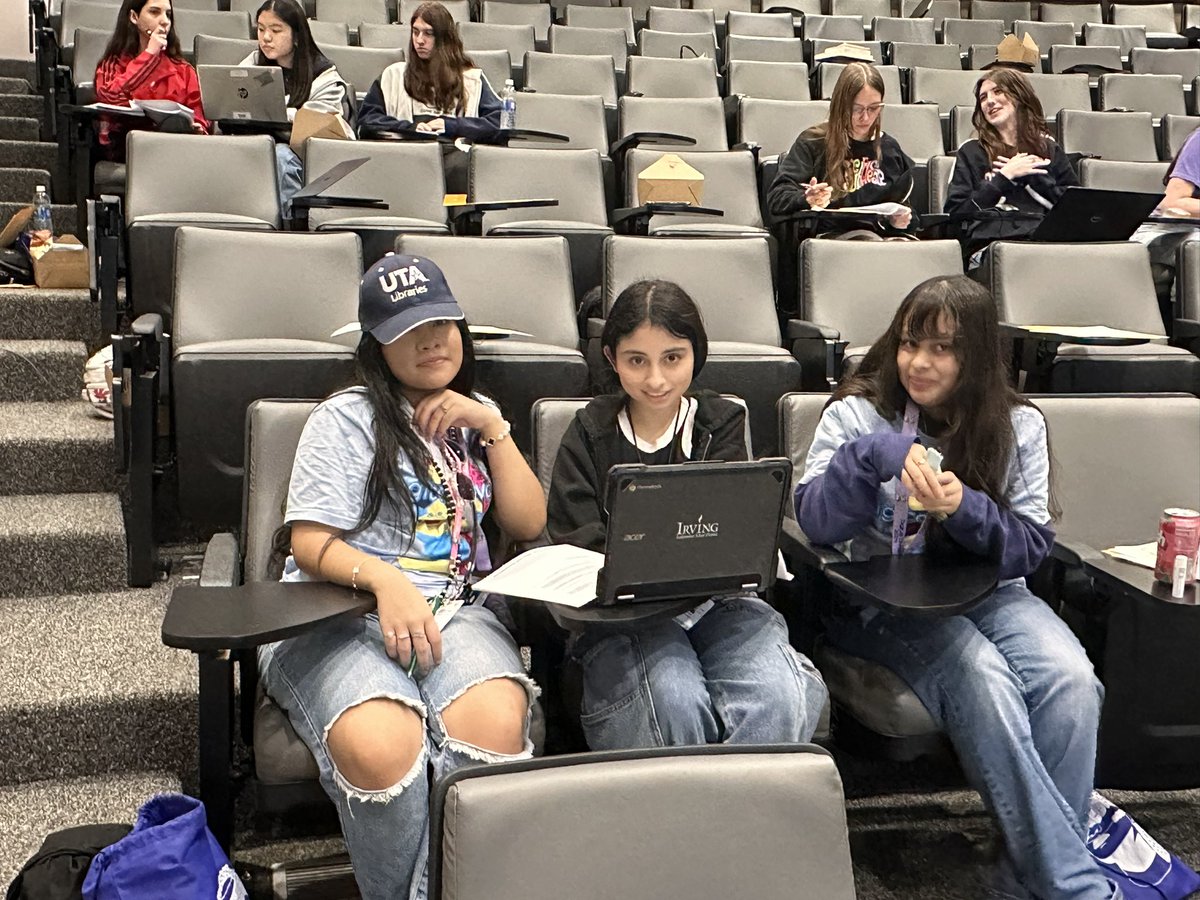 And the 2024 #DigitalDivas Coding Competition at @UTArlington is underway! Let’s wish our Lady Tigers 🐯 competitors 🤞 good luck!! @IrvingISD @IrvingHigh @iisdCTE #girlswhocode #computerscience #Python #pythonprogramming #javascript #coding #programming