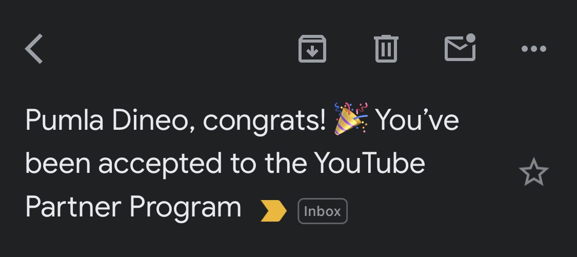 Annnnnd we’re finally monetised on YouTube! Thank you so much my aliens for your support 🖤