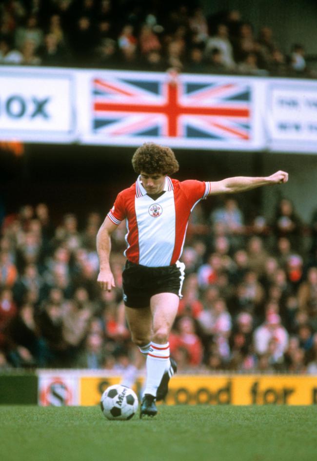 CoinGifts's tweet photo. 10th Feb 1980:
Southampton announced the shock signing of reigning European Footballer of the Year Kevin Keegan on this day 44 years ago.

An Ideal Retro Gift Idea for a #SaintsFC 😇 Fan #SouthamptonFC #SOUHUD #RussellMartin

1976 FA Cup Final Winners

👉 https://t.co/a6exanPUyA https://t.co/5F6UZ2SURL