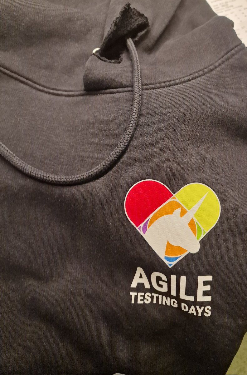Oh no... my wasching machine destroyed my lovely hoodie from <a href="/AgileTD/">Agile Testing Days</a> ... this was my absolute favorite speakers present so far.... 😪