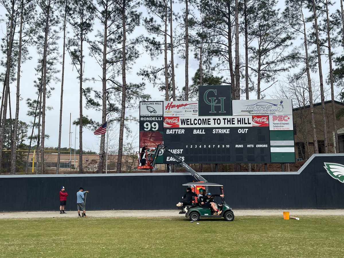 BASEBALL_CHHS's tweet photo. Getting in some spring facility cleaning at The Nest this morning!! Proud to have some bought in parents and players!! #committednotinterested https://t.co/xO2dO9SVyO