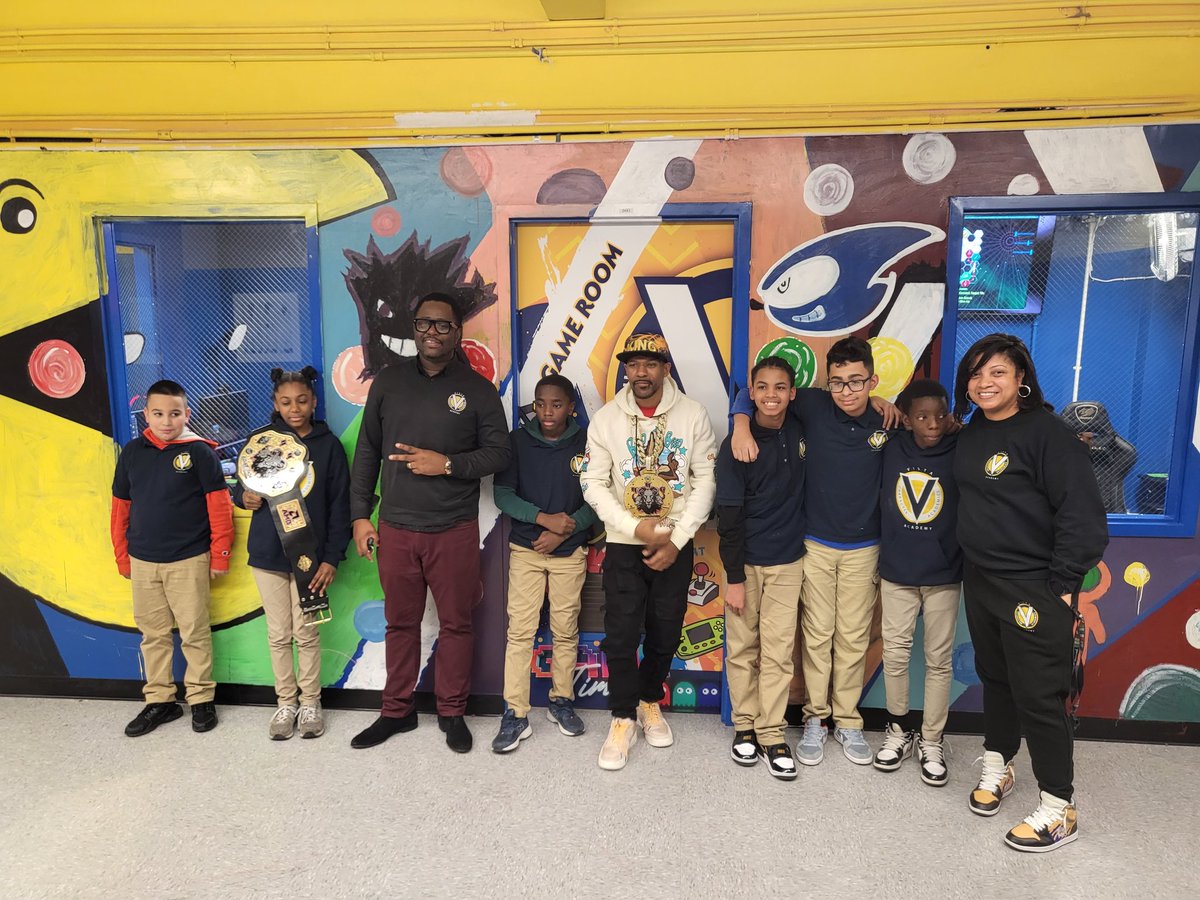 Vista Academy tweet media