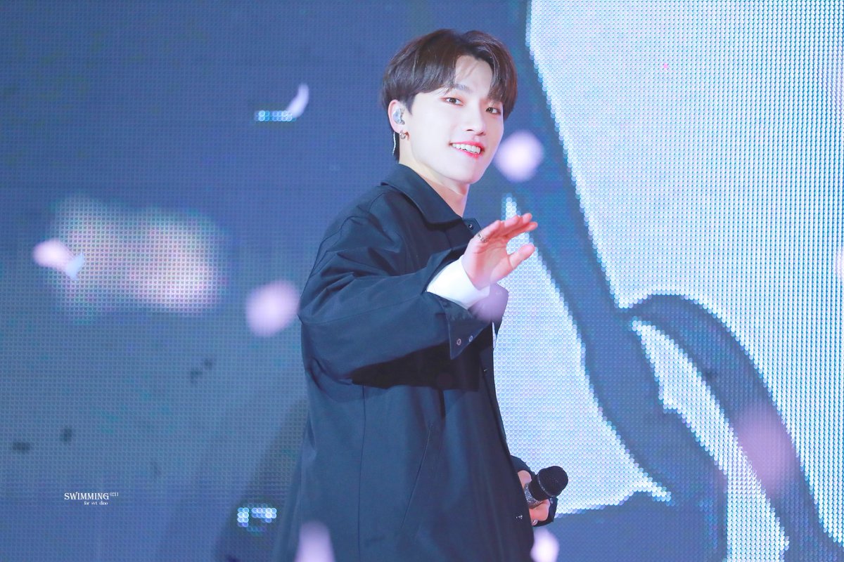 SWIMMING0211's tweet photo. 20240211 Happy DINO's Day🦦

#Happy_DINO_Day 
#잠시만_Wait_디노_생일이래 
#WAIT_itsDINO_day 

220327 캐럿랜드 Carat Land
#디노 #dino 
#세븐틴   #SEVENTEEN https://t.co/RgAZmcwOha