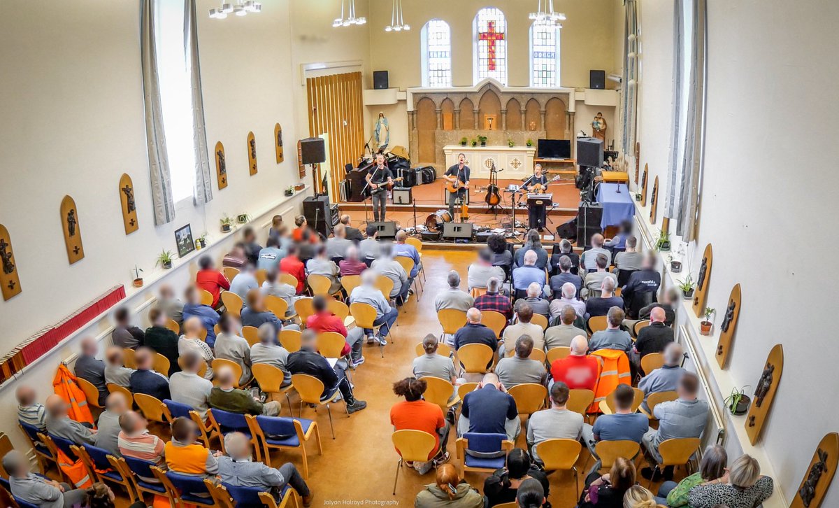HMP Dartmoor (@hmp_dartmoor) on Twitter photo We were so excited to host the wonderful <a href="/SethLakemanNews/">Seth Lakeman</a> at <a href="/HMP_Dartmoor/">HMP Dartmoor</a> where Seth performed his music to staff and prisoners.
Music has a huge impact in prison by boosting wellbeing which helps prisoners to better engage with rehabilitation. We were so excited to host the wonderful <a href="/SethLakemanNews/">Seth Lakeman</a> at <a href="/HMP_Dartmoor/">HMP Dartmoor</a> where Seth performed his music to staff and prisoners.
Music has a huge impact in prison by boosting wellbeing which helps prisoners to better engage with rehabilitation.