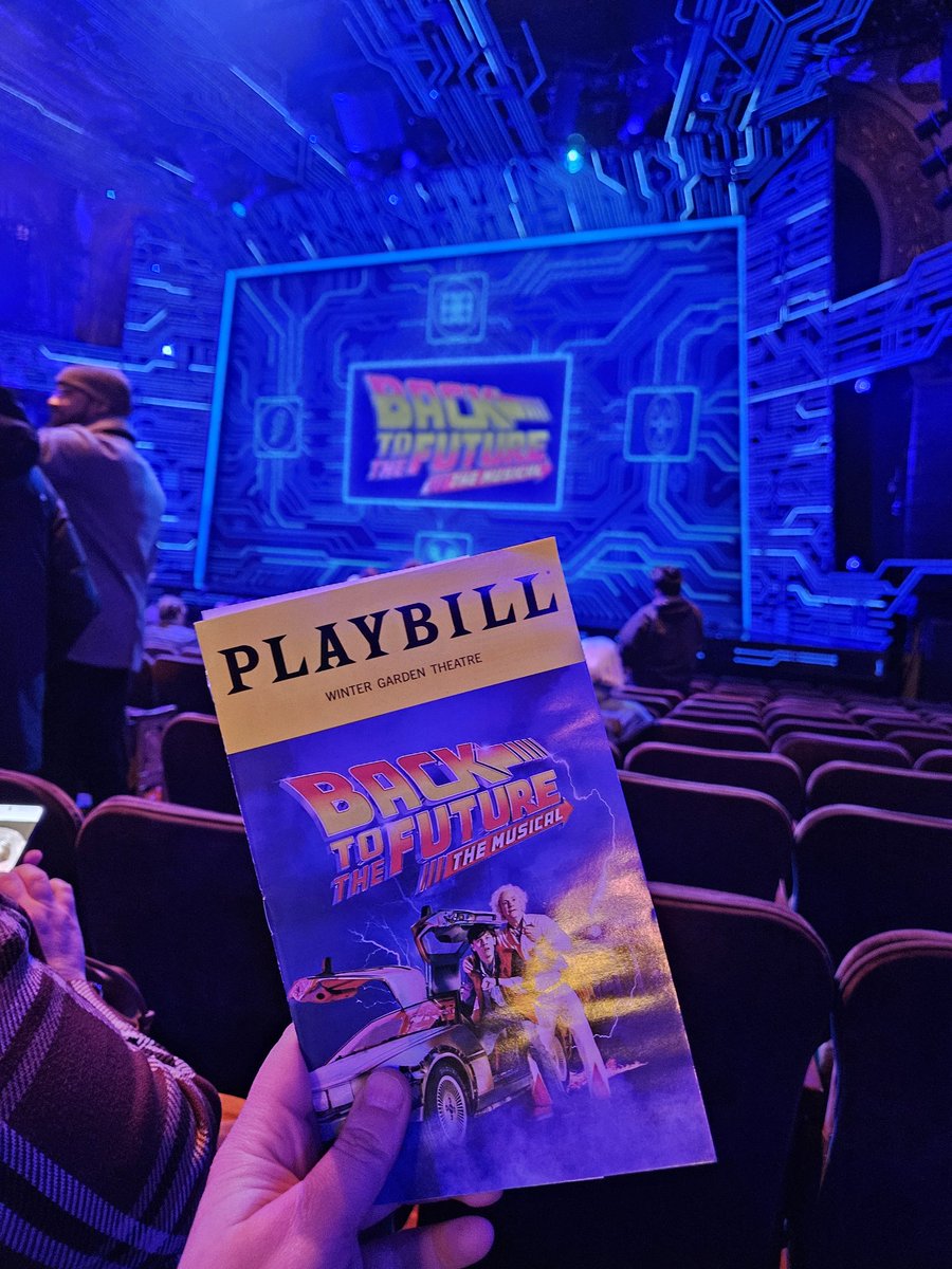 Sara823's tweet photo. Solid few days in New York. Got to cross three more theatres off the list at four great shows. https://t.co/wAKaAX2TmQ