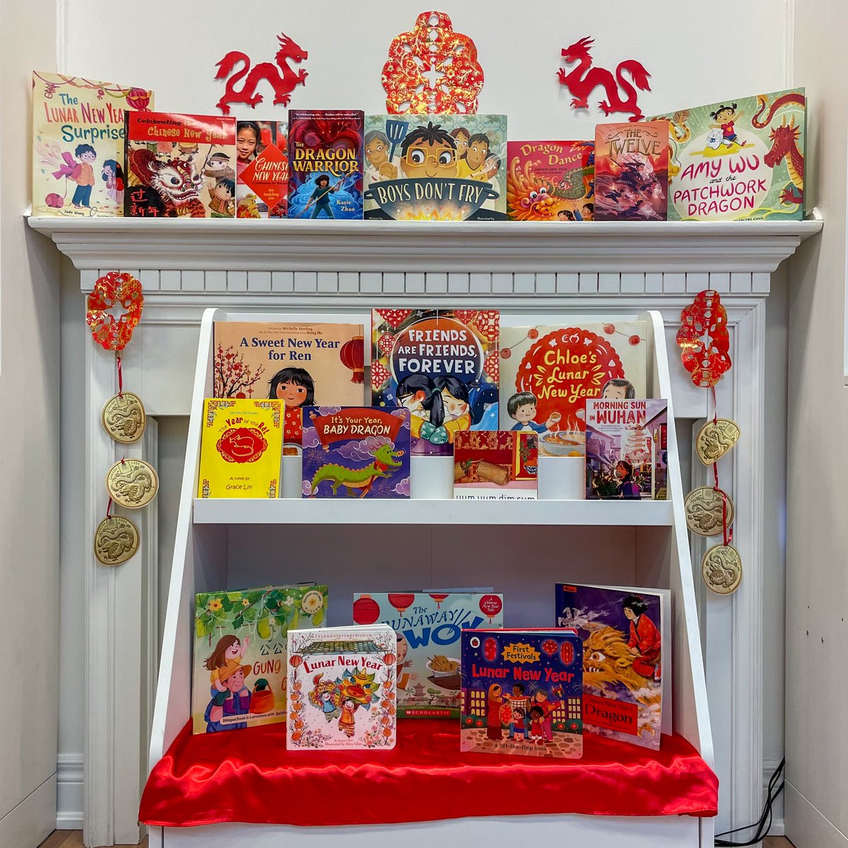 Happy Lunar New Year!
Thanks to a generous grant from The Rotary Club of Toronto, The Children’s Book Bank was able to establish a Diverse Books Fund Inclusion Project!
Thank you @rotarytoronto!

#LunarNewYear #LunarNewYearBooks #ChildrensBookBank #RotaryClub #DiverseBooks