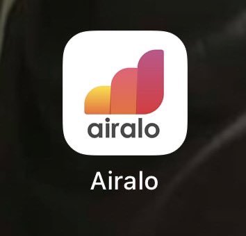 aseelgeries's tweet photo. بعد انقطاع تلاتة ايام و الحمد لله كثيرا قدرت اتواصل مع اهلي عبر Airlo Esim card اشتريتها من امريكا و اختي عندها ايفون قلت ليها شغلوه لو النت قطع وفعلا، جوا حلفا ما اشتغلت لكن من حلفا جمب المعبر بتلقط شبكة مصريةو بتشتغل.
#Sudan
#Sudan_Blackout 
#السودان_خارج_التغطية 
#السودان https://t.co/I84qGNdFPa