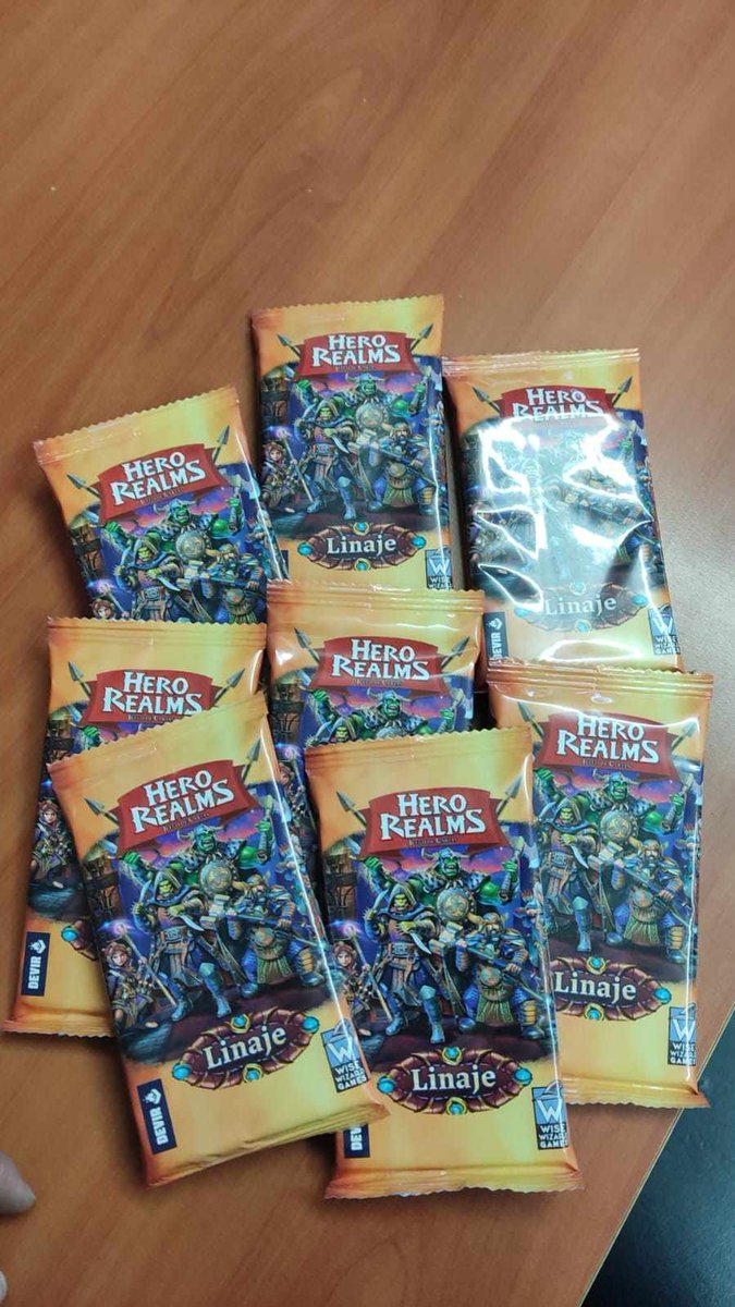 TelatteC's tweet photo. Desde "La Tripulación Dos" hasta "The White Castle", "Mind Bug", "La Polilla Tramposa", "Tzolk'in" y la nueva expansión para "Hero Realms" 🎲🚀 ¡Síguenos para enterarte de los precios y más detalles en nuestros próximos posts! #Novedades #JuegosDeMesa #TeLatteUpdates 🎉 https://t.co/VMLHKudvIk