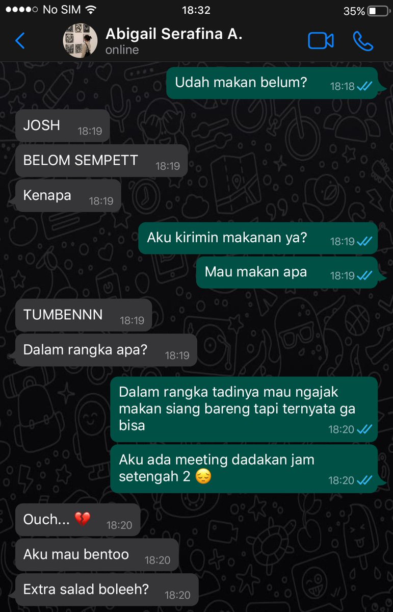 halcyinn's tweet photo. 24O. untung ga keselek ya bi https://t.co/JkFrRDrVXI