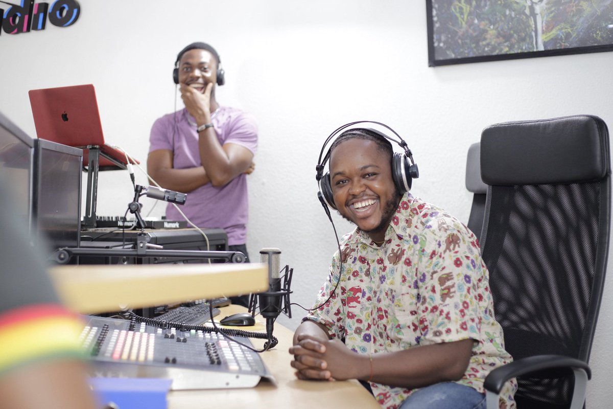 Classicdeejayy's tweet image. Happy Saturday 
#EntertainmentGuide