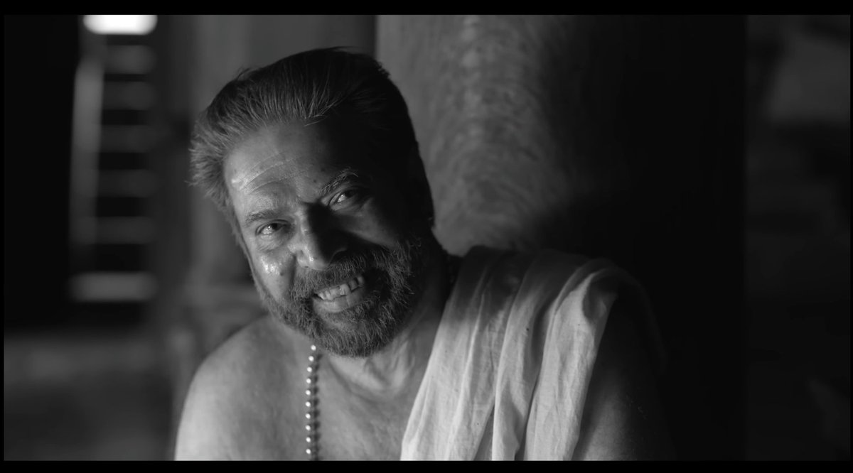 AlimShan_'s tweet photo. date - february 15
time - after #Bramayugam FDFS

“X will be flooded with tweets praising the Mega Actor #Mammootty yet again”

btw the last pic 🥵💥 https://t.co/inYKLw0snJ