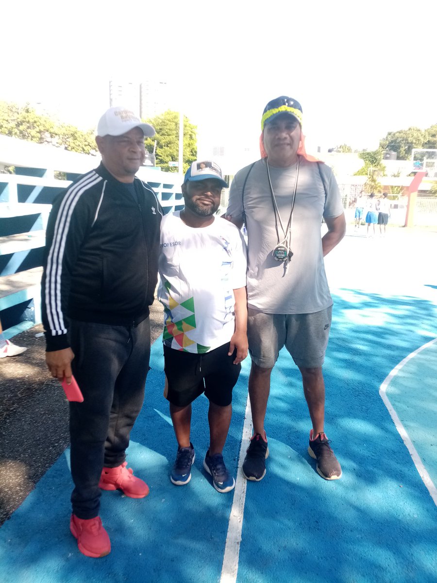 EvelinPlacidoAl's tweet image. Los #Intercambios⛹️‍♀️⛹️‍♂️
#Club
#LosRestauradores Vs #ClubAtala