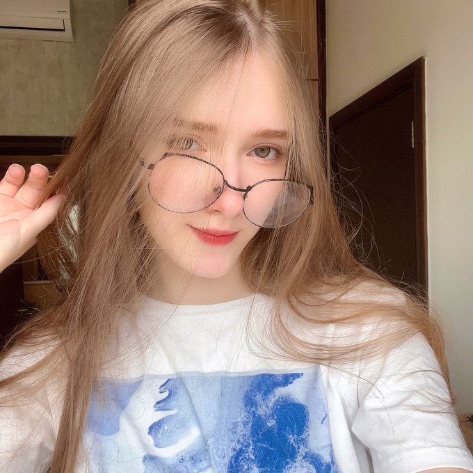 🍭 https://t.co/pbPLDE6I5V