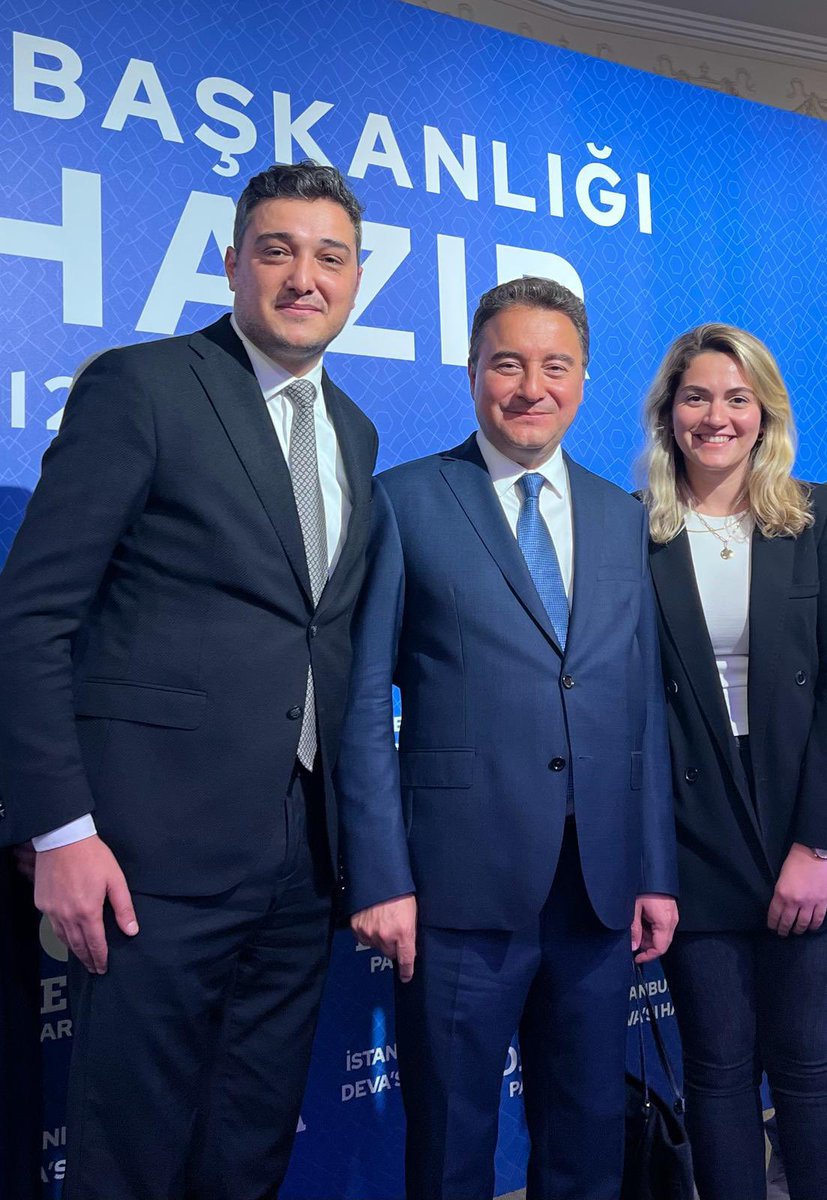 kagithanededeva's tweet photo. Bugün gerçekleşen 2. Olağan kongremizin ardından @avfurkanaras  ilçe başkanı olarak seçilmiştir.

Kurucu ilçe başkanımız @ldrprlkyldz ve yönetimine bugüne kadar yaptığı çalışmalar için teşekkür eder, yeni seçilen yönetim kurulumuza da başarılar dileriz. https://t.co/QpSpWCl2AI
