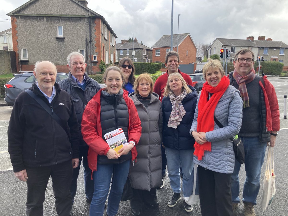 Good to join ⁦⁦@CllrFiConnelly⁩ & our great @labour canvass team in #HaroldsCross #Terenure today after attending the State Funeral this morning. Lots of local issues raised!