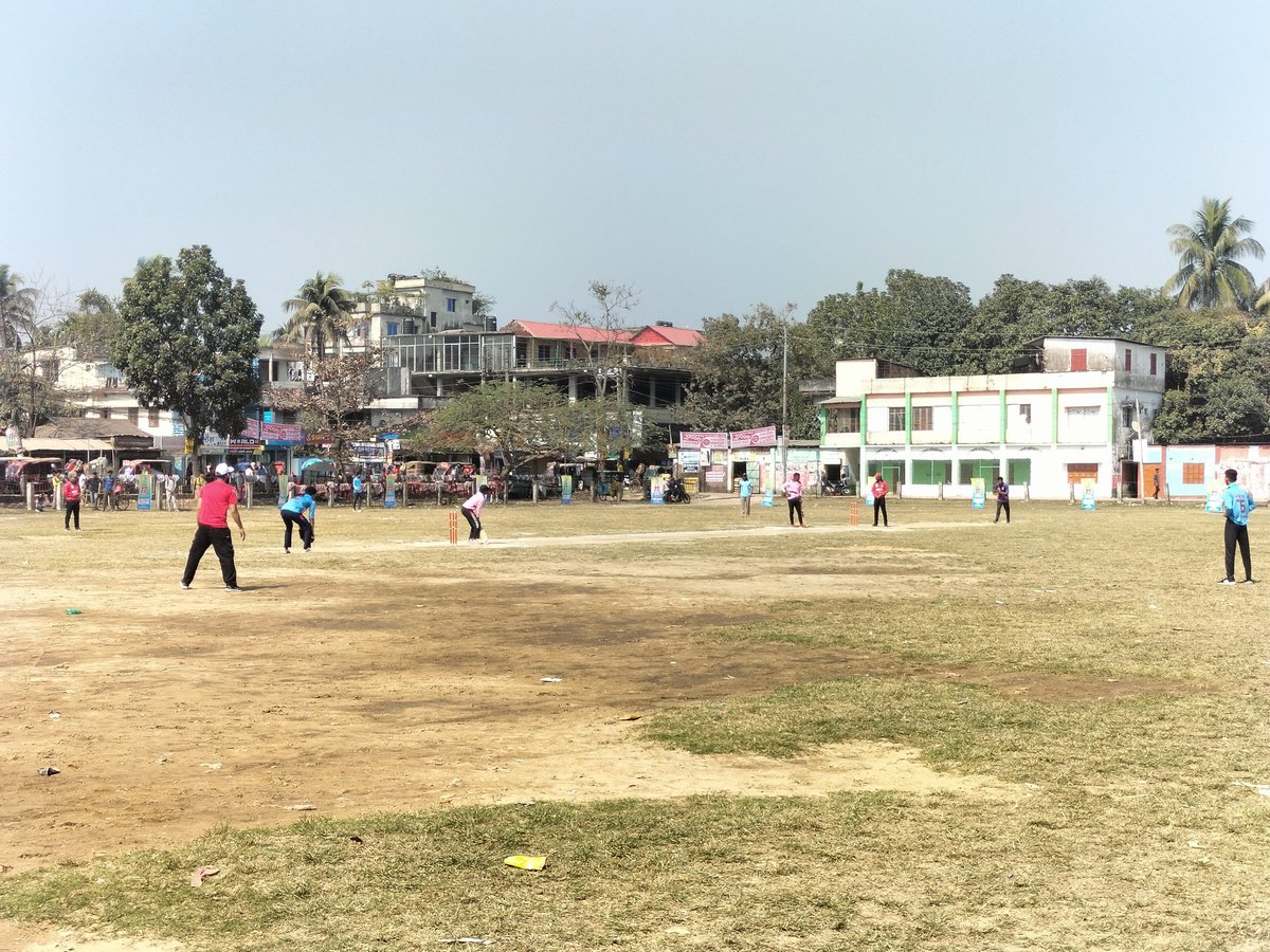 Alhamdulillah, we (Sufiya Smriti Sangha) got a #BIGWIN in the first match of Netrakona T10 Cricket League. 🏏
Match 1 | Sufiya Srmiti Sangha vs Humayun Kabir Khan XI.
#T10League