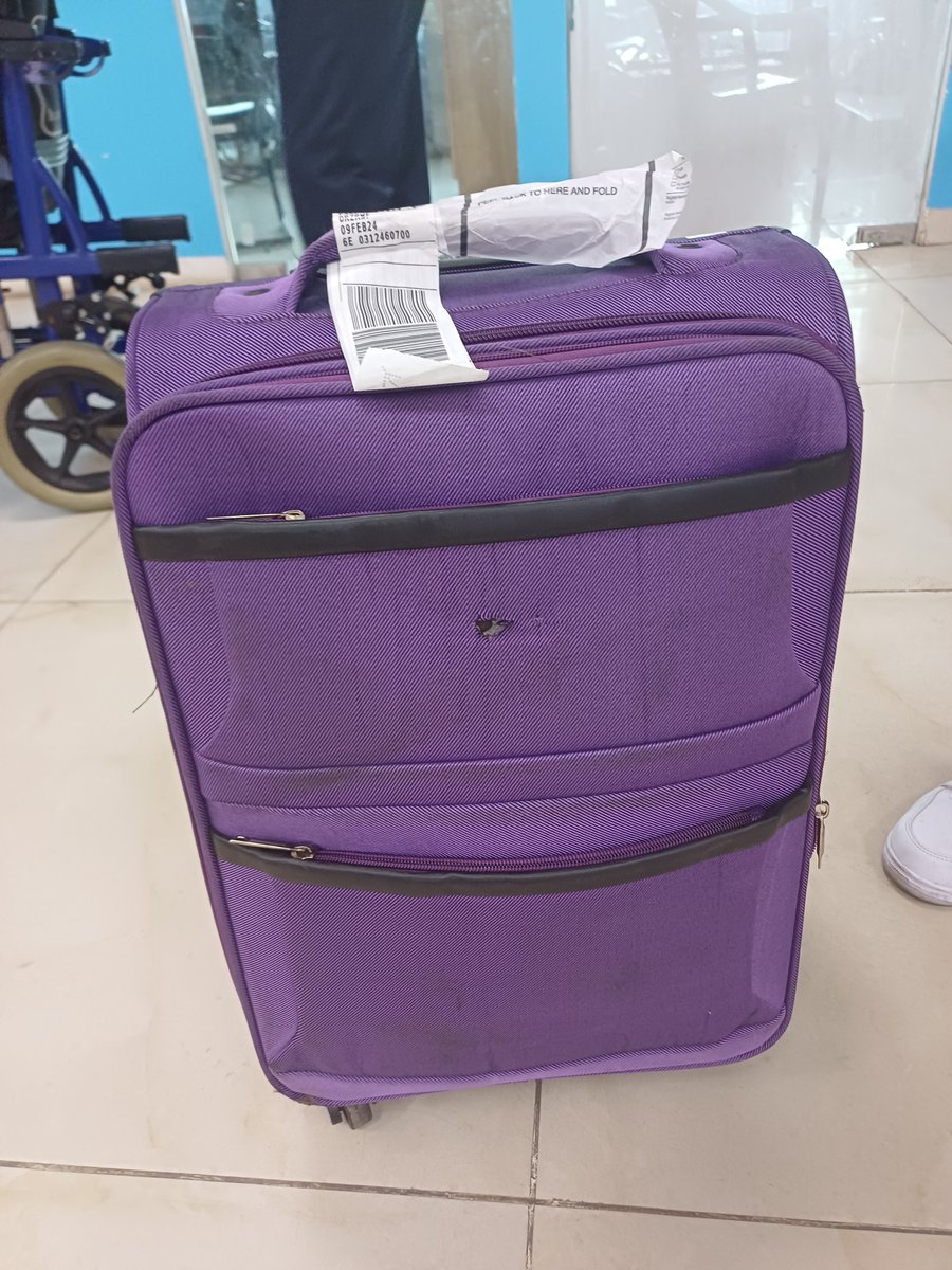 padmapanda5371's tweet photo. @IndiGo6E Travelled Kolkata to Darbhanga Bihar and Luggage gets Damaged during improper handling which was escalated to Customer care but 24hours gone but no response . Very Poor Customer approach not expected
6E6152 PNR - ORZRWF https://t.co/m37pY4w2sY