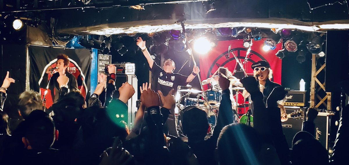 thestarclub's tweet photo. SC2024始動
メジャーデビュー40th anniversary year
先ずは日韓PUNKCRUSH2 新宿LOFT
集まってくれた皆んなありがとう
今年も盛り沢山な上半期
7月のSC MIDSUMMER SPECIAL NIGHT
まで突っ走ります

宜しく‼︎ https://t.co/b9Q1IVUGYC