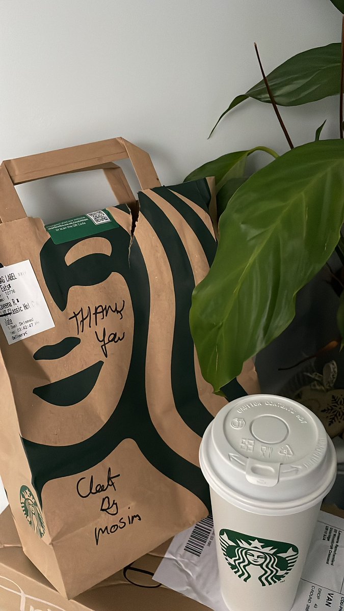 Small things that make a difference! Thank you <a href="/StarbucksUK/">Starbucks UK</a> !