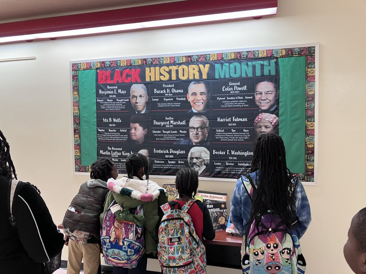 Caught a few of our scholars checking out a #BlackHistoryMonth bulletin board. ❤️❤️ <a href="/rumble_marie/">Marie Rumble</a> <a href="/RPE_AP/">Shayla Dekle</a> @BcpsCentral_ <a href="/DrDAugustin/">Ducarmel S. Augustin, PhD</a> #OurHistory #MyRPE