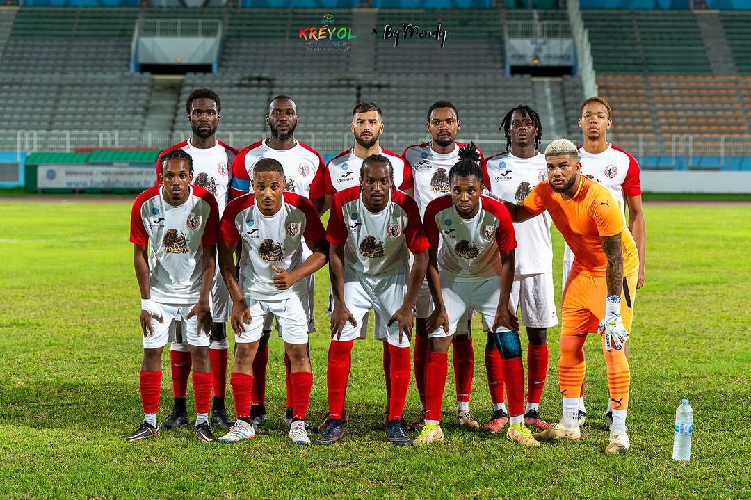 resca_sports's tweet photo. ⚽ #CDMQ : Le Football est-il imprévisible ? Le COT, club de #R2, a réalisé l’exploit en battant le Golden Star de Fort-de-France, club de #R1, dans une victoire 2-0. 

Rendez-vous en 1/4 ! 🤩  [ 📸 : Kreyol Diaspower/Mendy Pierre] https://t.co/7wImVsUXKa