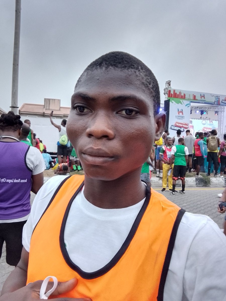 Saintmikel_10's tweet photo. Relieving today's moment at the #LagosCityMarathon . 10km race with a minimum time of 52mins from Lekki phase 1 📍 down to Eko Atlantic 📍. #UpLagos https://t.co/ky7aOR4yeQ