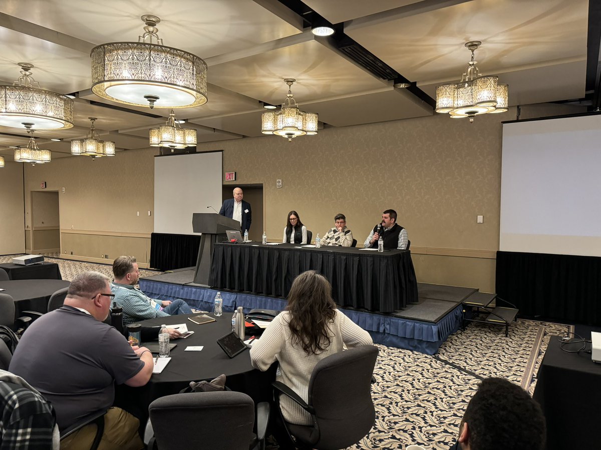 Luke Fischer tweet media