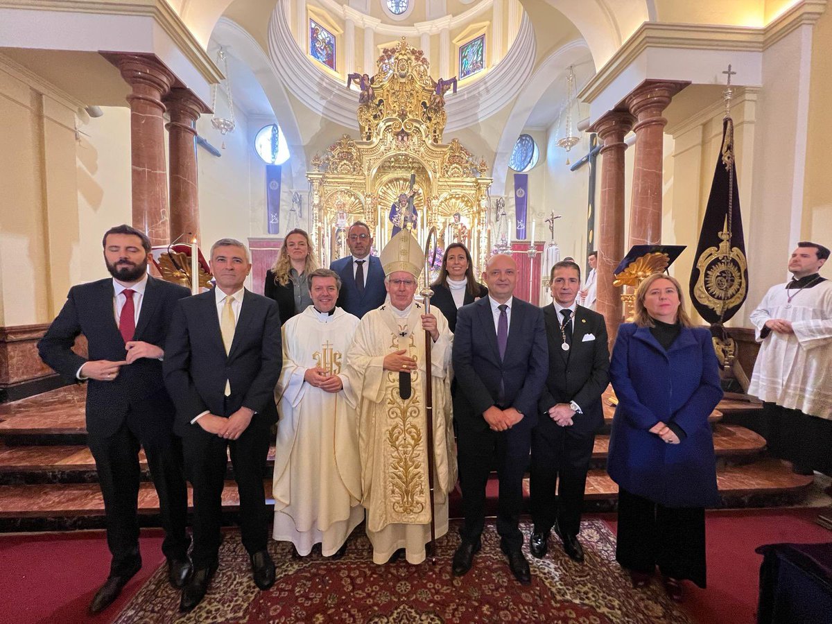 La Hermandad de Nuestro Padre Jesús del Gran Poder, de Dos Hermanas, celebra los 125 años de su creación. Damos gracias a Dios y a María Santísima del Mayor Dolor y Traspaso por tantos años de gracia y salvación, por todos los nazarenos que nos han precedido en la Hermandad.