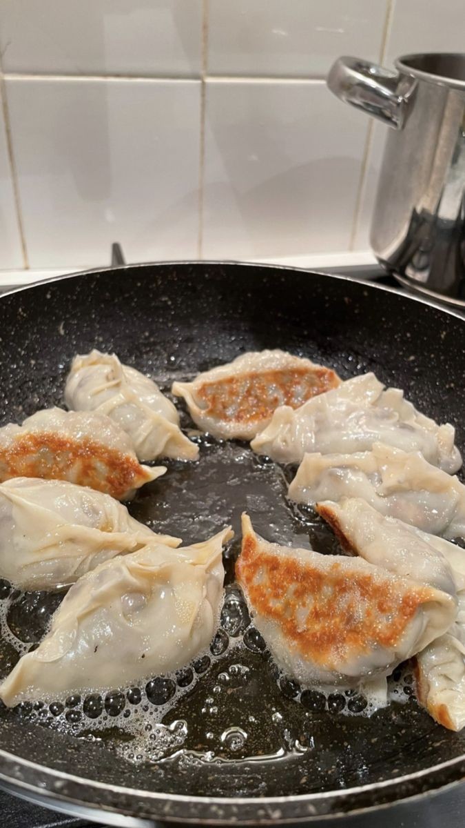 Fakhram_PMU's tweet photo. 🥟🥟🥟 https://t.co/b2zrqIujNr