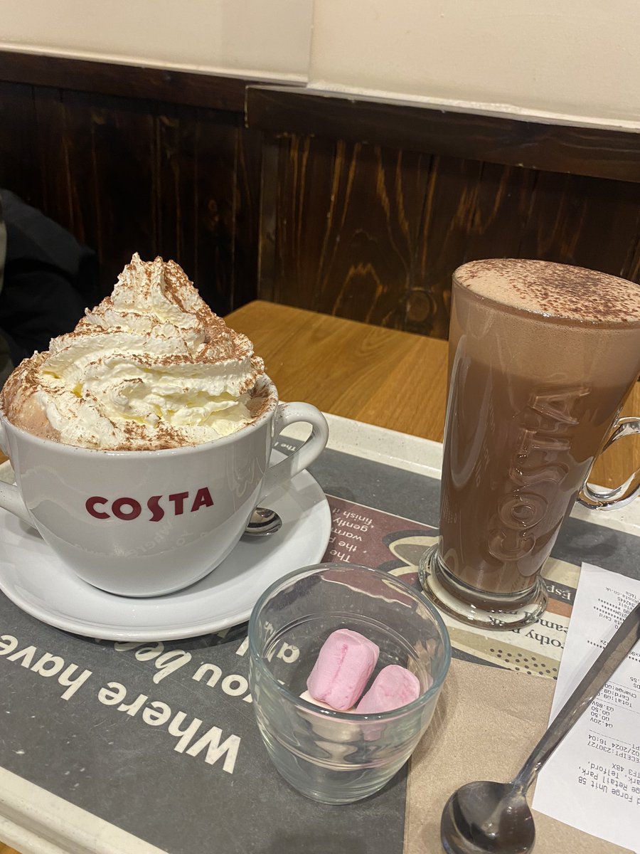 glamgran69's tweet photo. Hubby goes to pub so I’ve gone to costa 😱🤣🤣 https://t.co/AdGIXS70i7