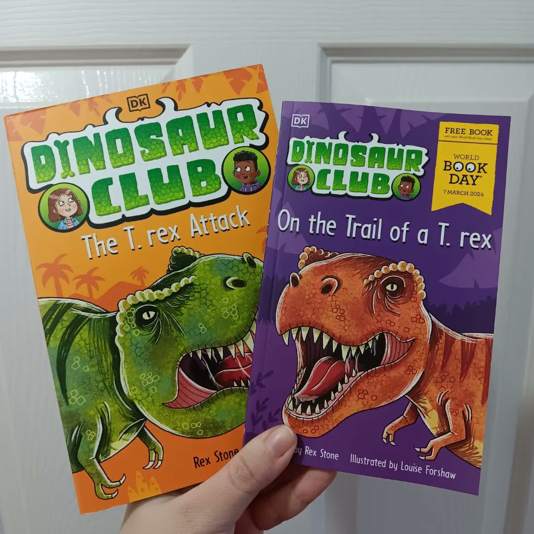 My WBD book arrived. Such a handy size 🦖