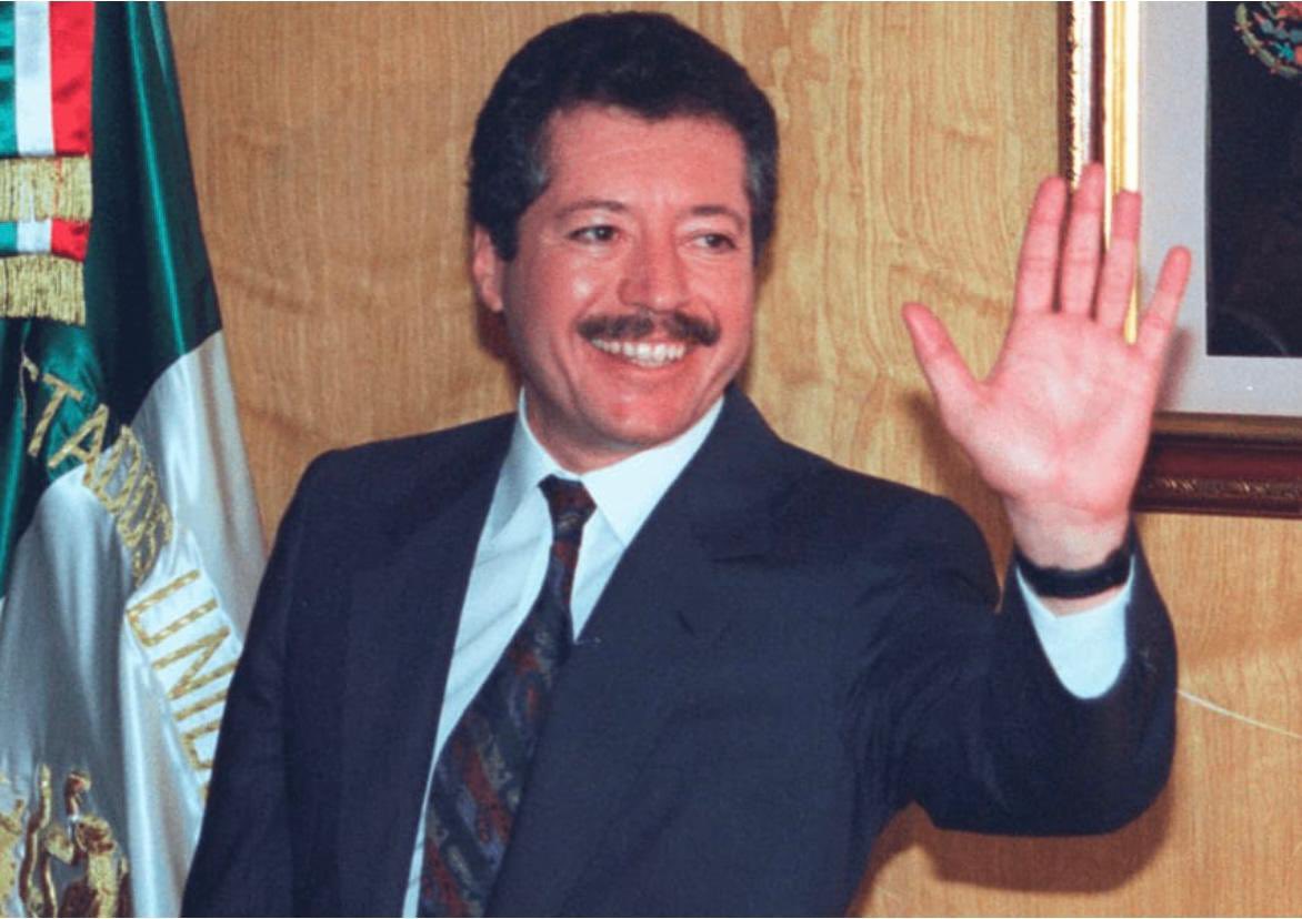 alitomorenoc's tweet photo. Hoy es el aniversario del natalicio de nuestro siempre querido Luis Donaldo Colosio Murrieta, un mexicano ejemplar, priista de corazón, que dedicó su vida al servicio del pueblo de México. En el PRI honramos su memoria y legado trabajando todos los días para consolidar el país que anheló. #ColosioVive