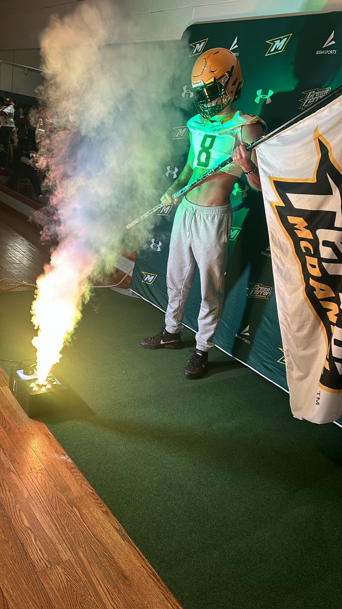12CoachJohnson's tweet photo. We building #Mcdanielcollege https://t.co/NjyMsBge5u