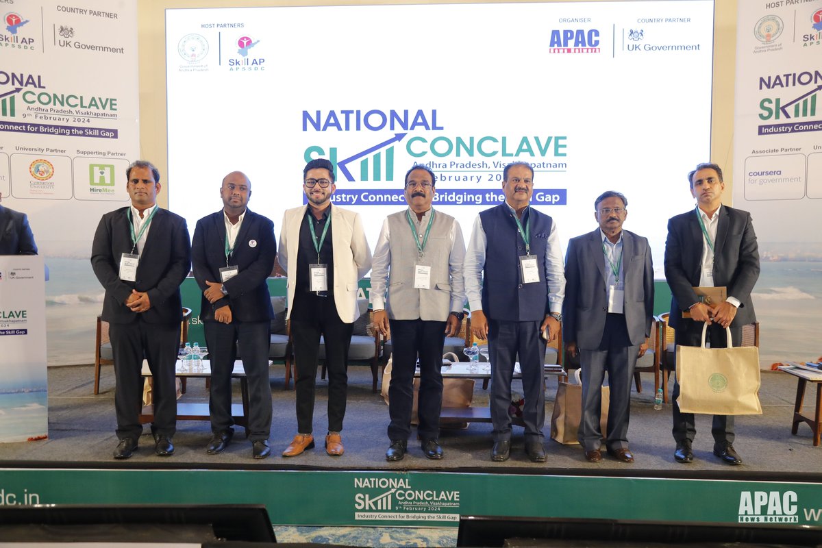 Apacnewsnetwork's tweet photo. #APACSkill - Panel Discussion on Transforming Education Ecosystem to address the Challenges of Industry Ready Students - Role of Skills University at National Skill Conclave-AP hosted by #APSD&T, Govt of AP & @AP_Skill on 9 Feb in Visakhapatnam
@purushothamview
#APACEducation https://t.co/gqXwPgg1wg