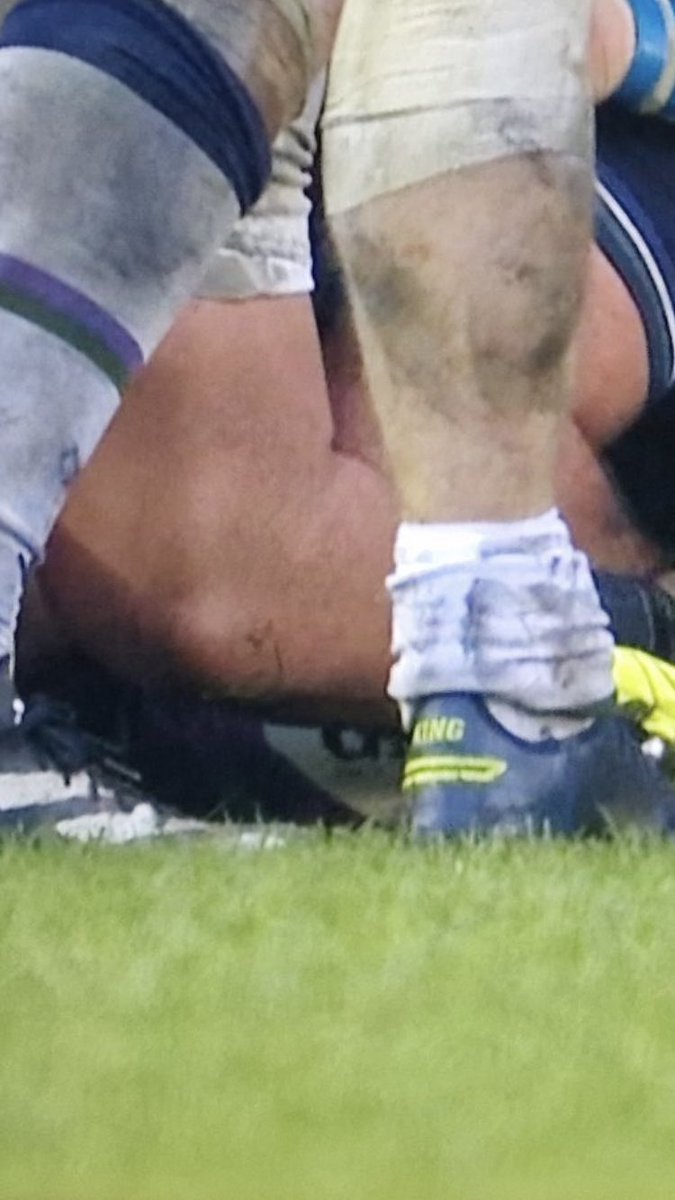 So… 

- Clear proof of ball on the grass 
- Rocked footage backward and forward, shows off boot onto grass… ref and TMO saw this multiple times 
- TMO initially said the ball was on the ground 
- OH and again, THERE IS THE BALL ON THE GROUND. 

What on Earth? Robbed.

#SCOvFRA