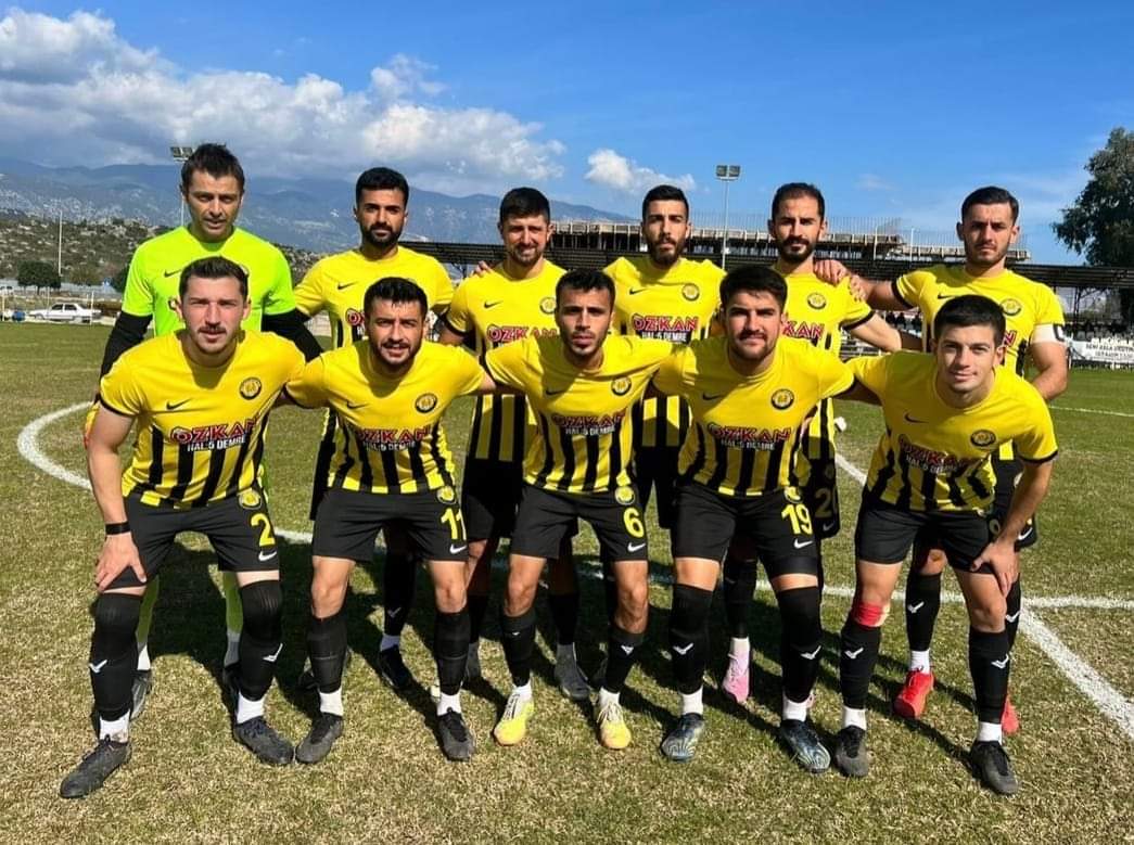 cakallikli's tweet photo. Maç Sonucu: Beymelek Belediyespor 1 Çakallıklı 0 https://t.co/s2UnTtZndI